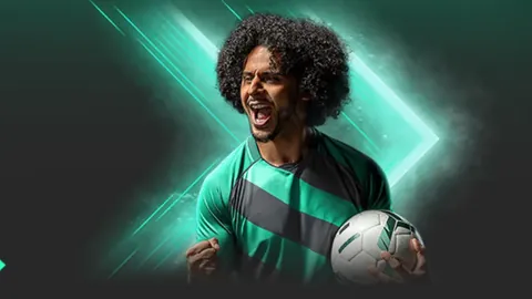 刘维伟妻子社媒速报，疑刘维伟出轨，热议点赞不断。